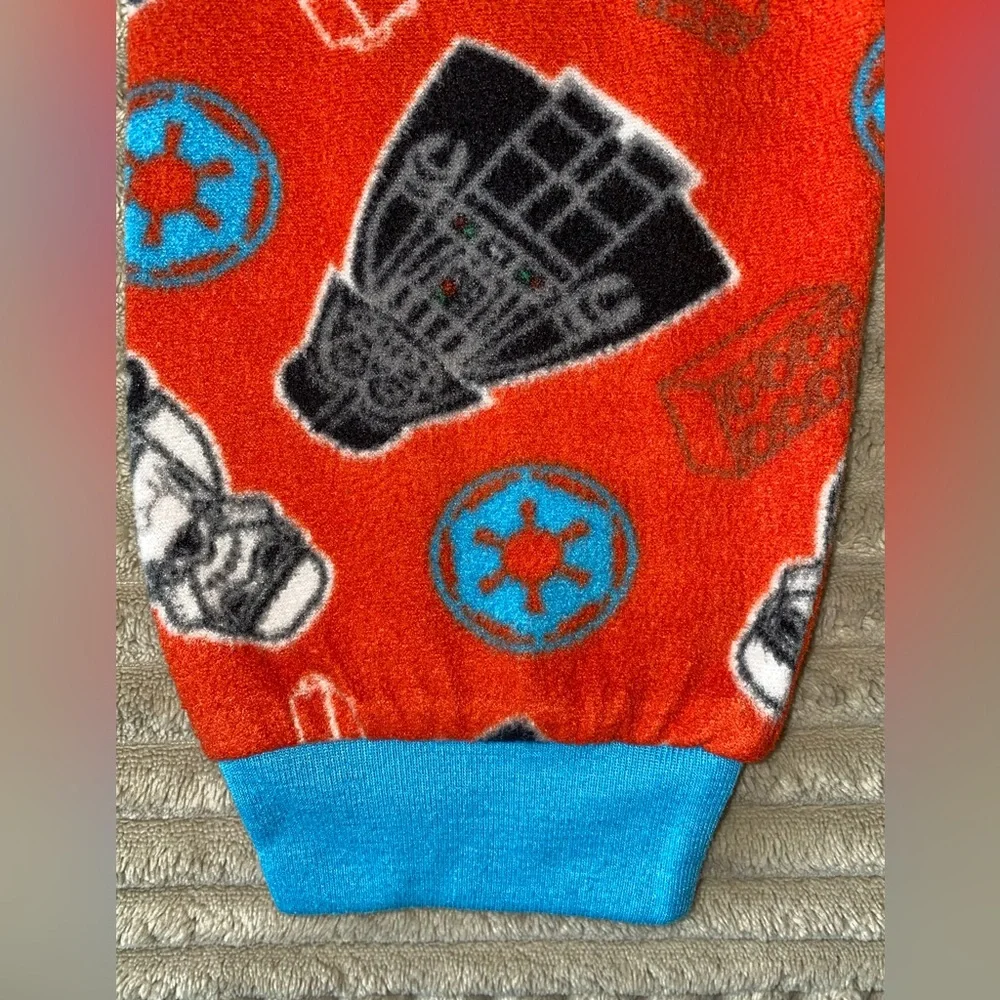 🔥 LEGO Star Wars Pajama Set (Size 6/7) - Flame Resistant 🚀🖤